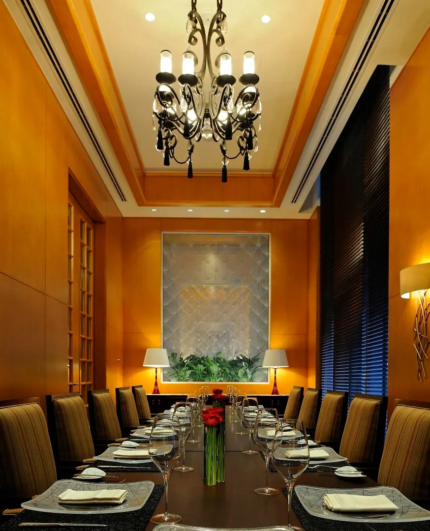 Hotel Ritz Carlton Difc Downtown Dubai